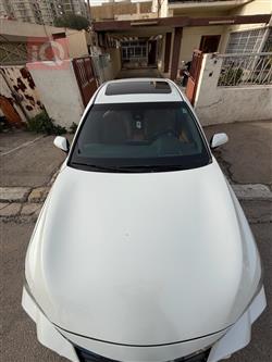 تويوتا أفالون